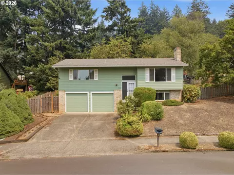 Exterior - 3705 NW 1st St, Gresham, OR 97030 photo 12 of 12