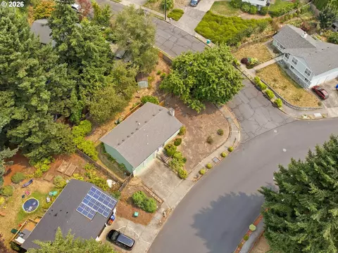 View/Area - 3705 NW 1st St, Gresham, OR 97030 photo 2 of 3