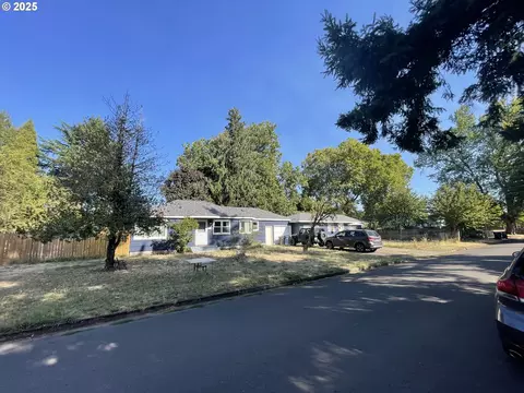 Exterior - 465 Davis St, Eugene, OR 97402 photo 2 of 3