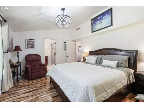 53395 E Sylvan Dr, Sandy, OR 97055 photo 23