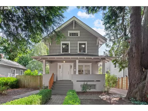 7754 SE Milwaukie Ave, Portland, OR 97202