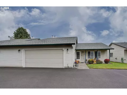 8341 NE 54th St, Vancouver, WA 98662