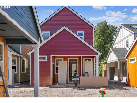 9596 SW 91st Ave #12, Portland, OR 97223