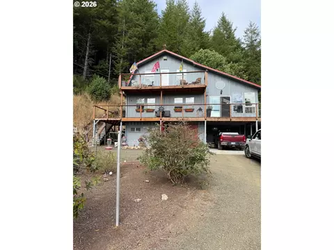 94344 Highway 42, Coquille, OR 97423