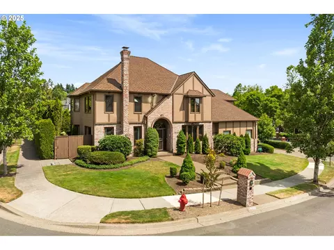 14479 Pfeifer Dr, Lake Oswego, OR 97035
