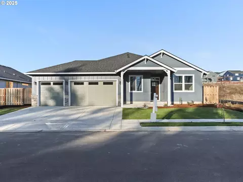 2012 E Badger Way #4, La Center, WA 98629