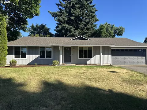 9905 NE Tanglewood Dr, Vancouver, WA 98664