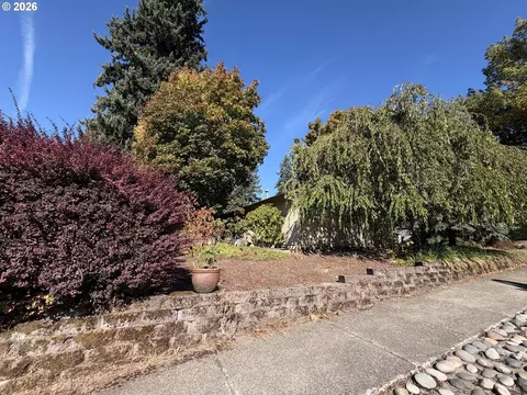 Exterior - 18161 Meinig Ave, Sandy, OR 97055 photo 17 of 17