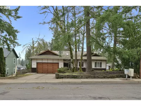 6866 Jessica Dr, Springfield, OR 97478