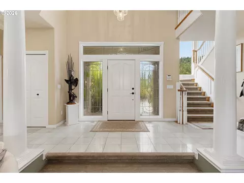 Entry Way - 19710 SE Semple Rd, Damascus, OR 97089 photo 1 of 2