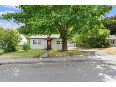 11870 SW 13th St, Beaverton, OR 97005