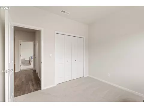 Bedroom - 2956 U St, Springfield, OR 97477 photo 6 of 6