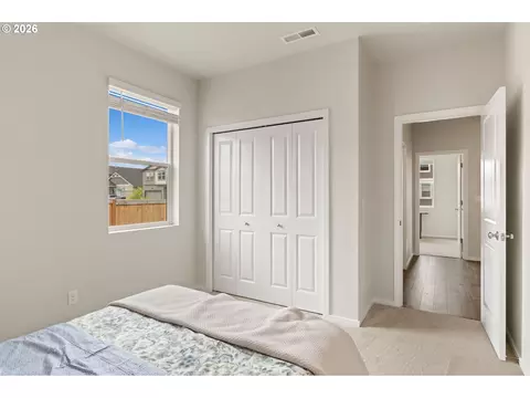 Bedroom - 2956 U St, Springfield, OR 97477 photo 5 of 6