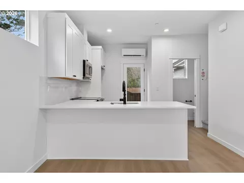 Other - 4059 SW Mckinley St #40, Gresham, OR 97080 photo 2 of 6