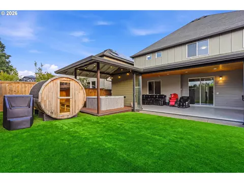 Other - 2923 SW 40th St, Gresham, OR 97080 photo 4 of 7