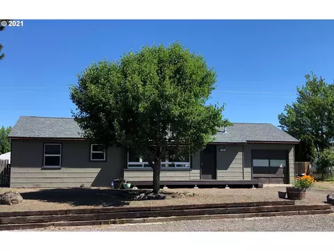 213 W Burgen St, Goldendale, WA 98620