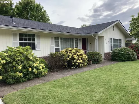 310 Hatton Ave, Eugene, OR 97404 photo 4