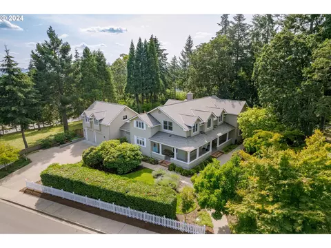 2449 Lasater Blvd, Eugene, OR 97405