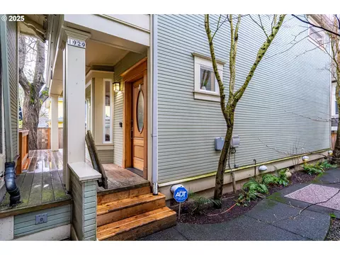1929 NE 13th Ave, Portland, OR 97212
