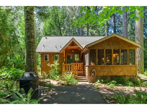 56483 Mckenzie Hwy # 1, Mckenzie Bridge, OR 97413