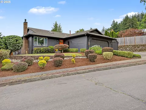 Exterior - 1413 SW 14th St, Gresham, OR 97080 photo 12 of 13