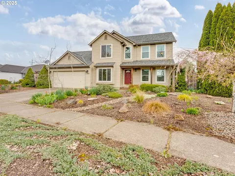 1757 NW Grenfell Loop, Mcminnville, OR 97128