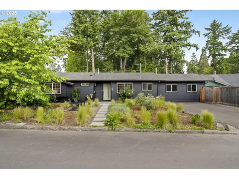 25 SW 143rd Ave, Beaverton, OR 97006
