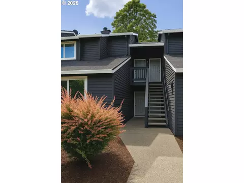 9365 SW 146th Ter #F2, Beaverton, OR 97007