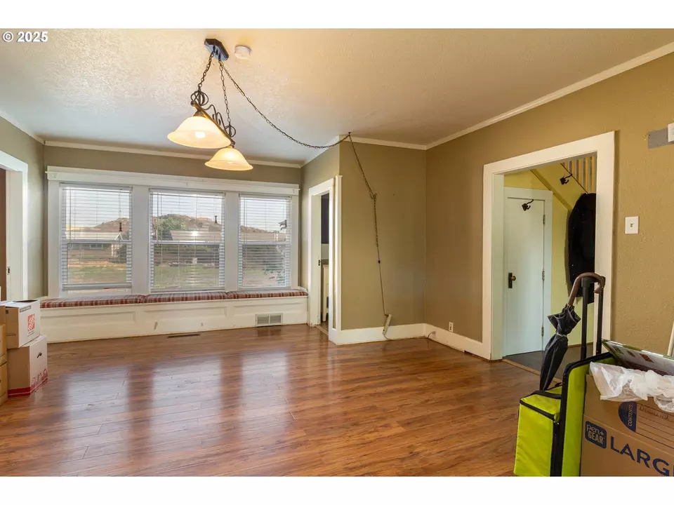  160 NW Logan Dr, Hermiston, OR 97838 photo 39