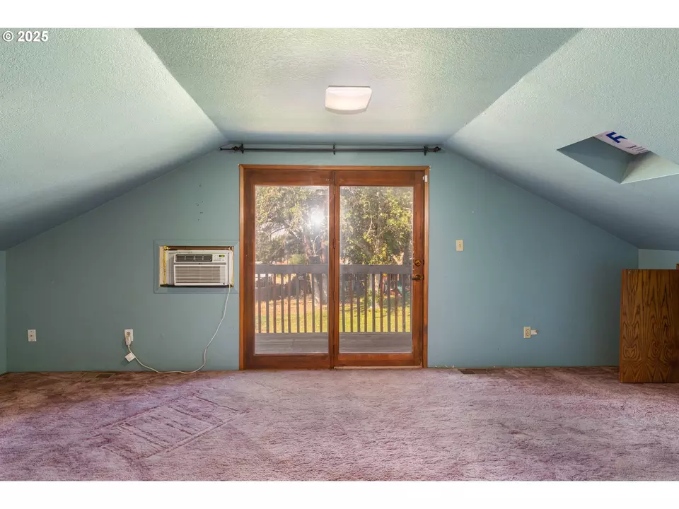  160 NW Logan Dr, Hermiston, OR 97838 photo 16