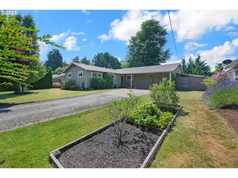1420 Maclay Dr, Eugene, OR 97404