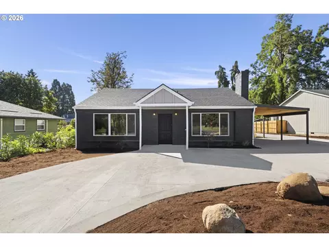 572 Holmes Ln, Oregon City, OR 97045