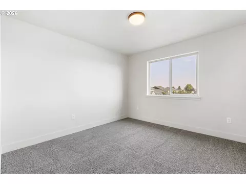 Bedroom - 615 Tatone St, Boardman, OR 97818 photo 6 of 6