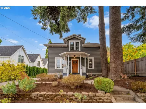 2225 N Humboldt St, Portland, OR 97217