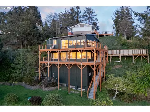47470 Beach Crest Dr, Neskowin, OR 97149