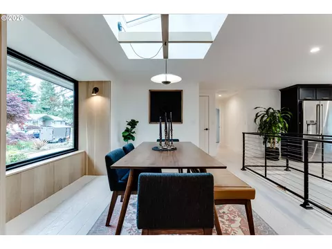 Dining - 2775 Fillmore St, Eugene, OR 97405 photo 1 of 3