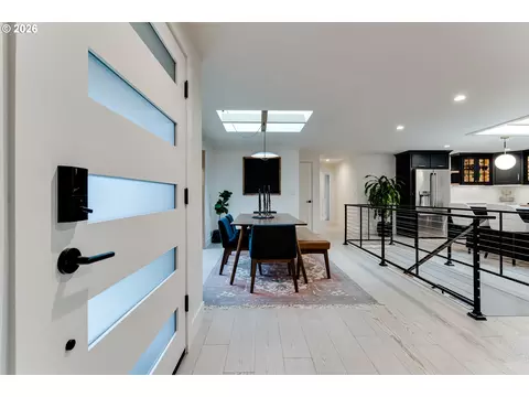 Entry Way - 2775 Fillmore St, Eugene, OR 97405 photo 1 of 3