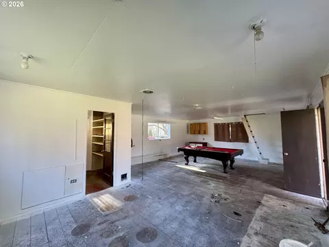 Other - 144 Briarcliff Dr, Eugene, OR 97404 photo 17 of 18