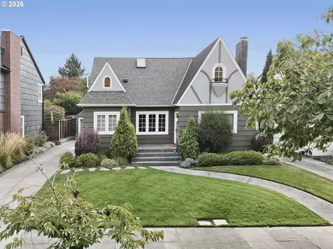 3036 NE 32nd Pl, Portland, OR 97212