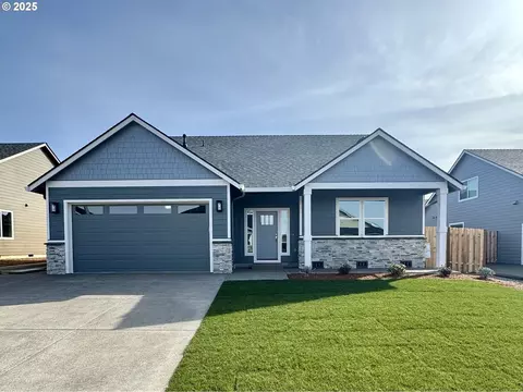 458 NE Cedar St, Sublimity, OR 97385