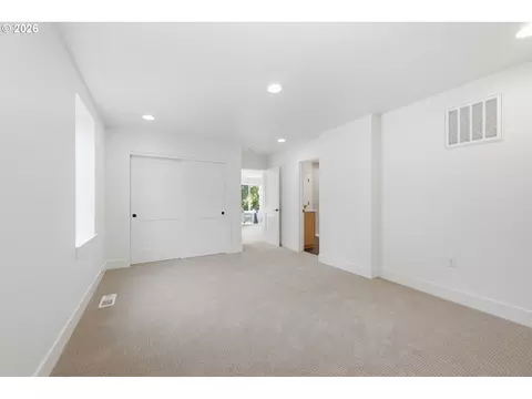 Bedroom - 3445 Summit Sky Blvd, Eugene, OR 97405 photo 9 of 9