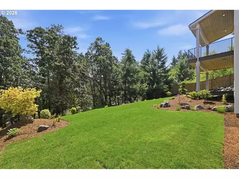 Exterior - 3445 Summit Sky Blvd, Eugene, OR 97405 photo 9 of 9