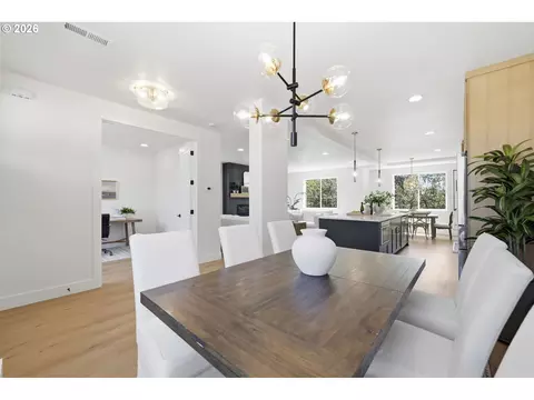 Dining - 3445 Summit Sky Blvd, Eugene, OR 97405 photo 1 of 3