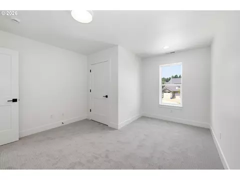 Bedroom - 3445 Summit Sky Blvd, Eugene, OR 97405 photo 6 of 9