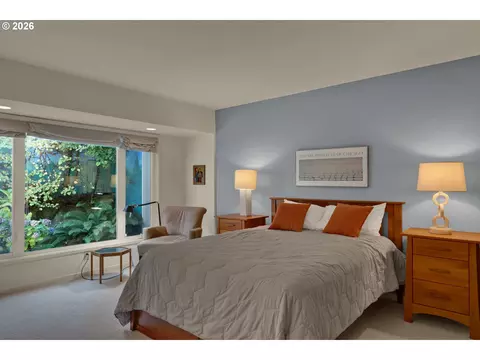 Bedroom - 3659 Agate St, Eugene, OR 97405 photo 4 of 5