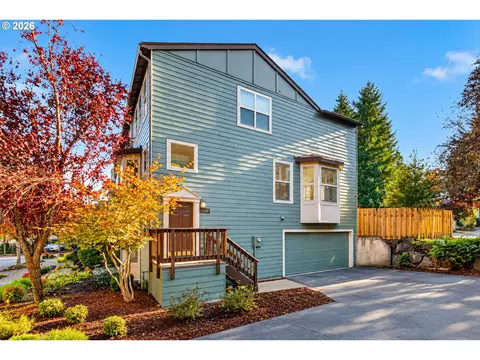 13200 SW Raptor Pl, Portland, OR 97223
