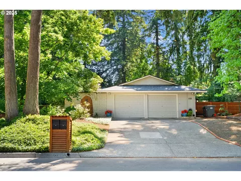 1152 SE 35th Ave, Hillsboro, OR 97123