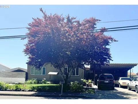 1404 NW Wallace Rd, Mcminnville, OR 97128