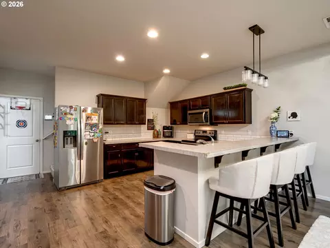 Kitchen - 2358 SE Palmquist Rd, Gresham, OR 97080 photo 2 of 9