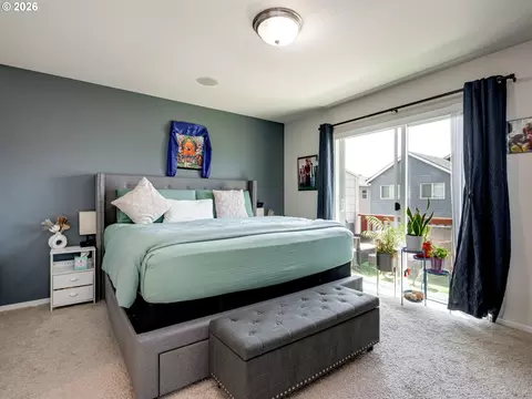 Bedroom - 2358 SE Palmquist Rd, Gresham, OR 97080 photo 1 of 5